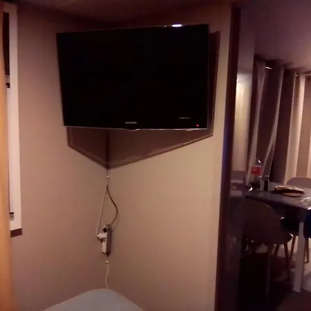 مكان تخييم Fmlodge-mobilhome Jasmin Au Sable Du Midi فالراس بلاج