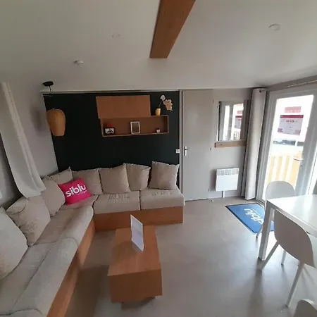 Fmlodge-mobilhome Jasmin Au Sable Du Midi مكان تخييم *