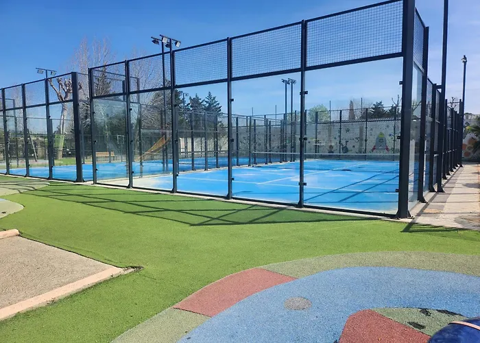 Fmlodge-mobilhome Jasmin キャンプ場